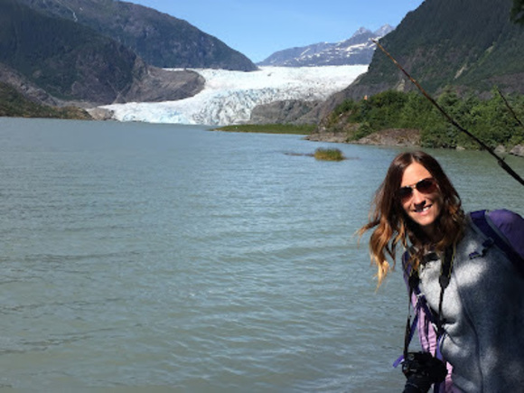 Meet your Posher, Amy - Picture 1 of 1